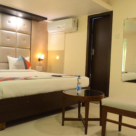 Hotel Aishwarya Residency Navi Mumbai Exterior photo